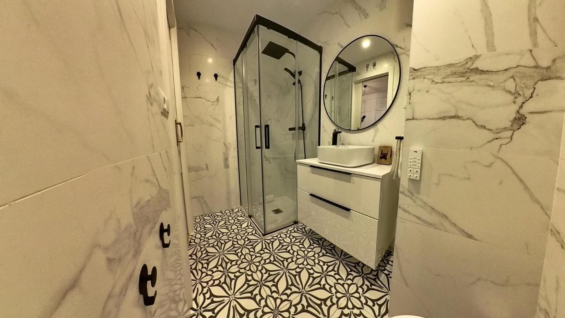 Hadar Deluxe - Tucasaenlospirineos إسكارييا المظهر الخارجي الصورة